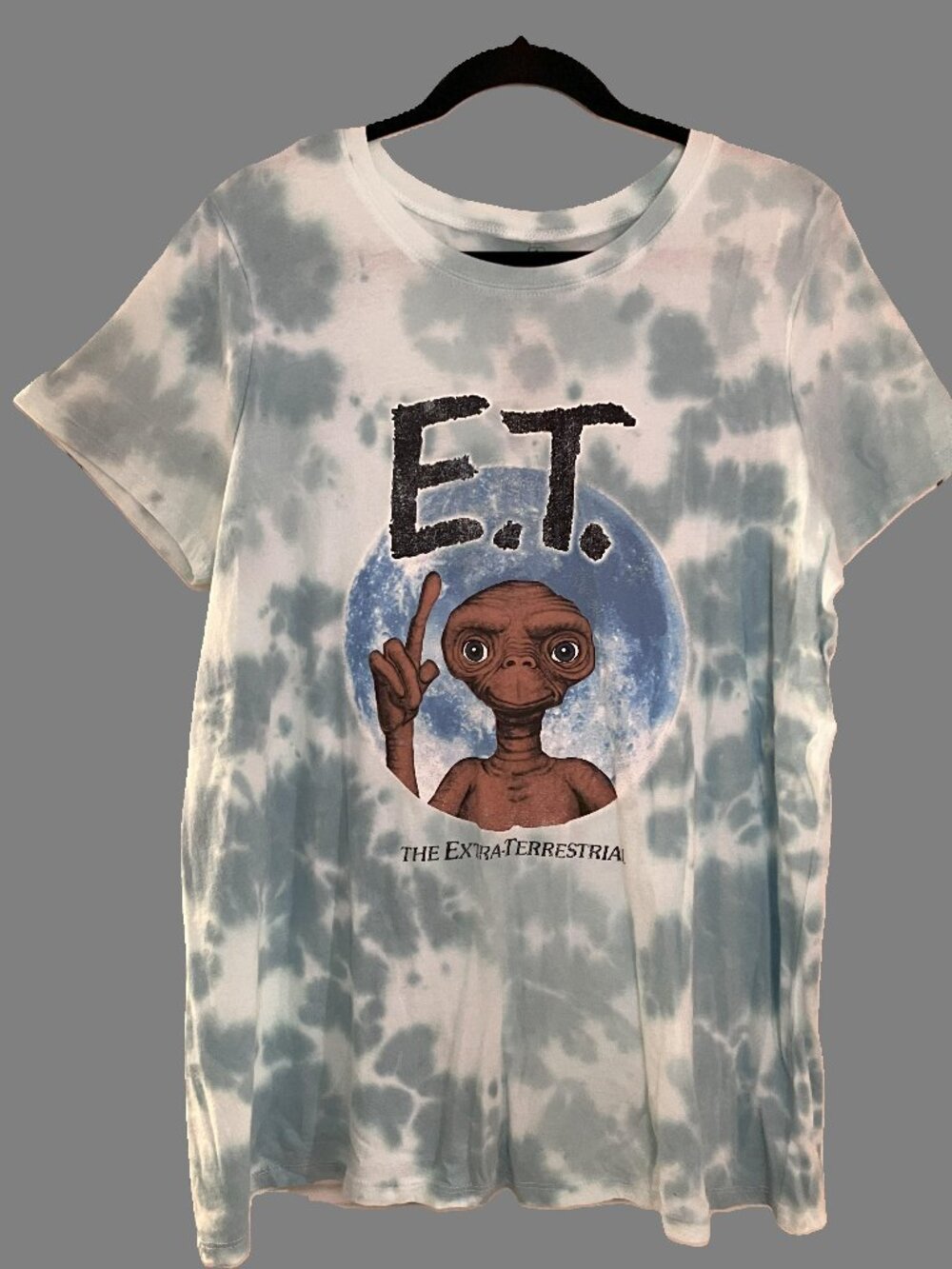 Torrid Size 1 (14-16) E.T. The Extra Terrestrial Short Sleeve Tee Shirt